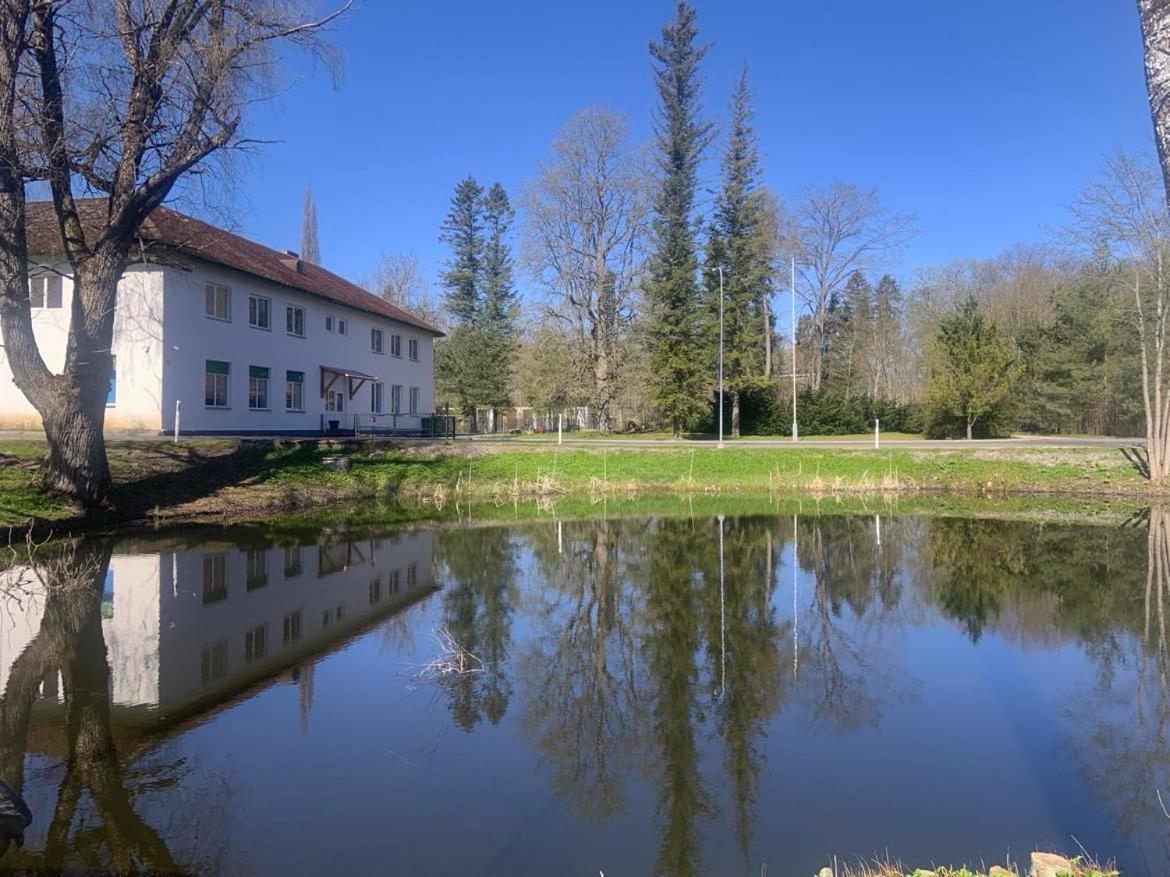 Apartamento Raasiku Majutus Exterior foto