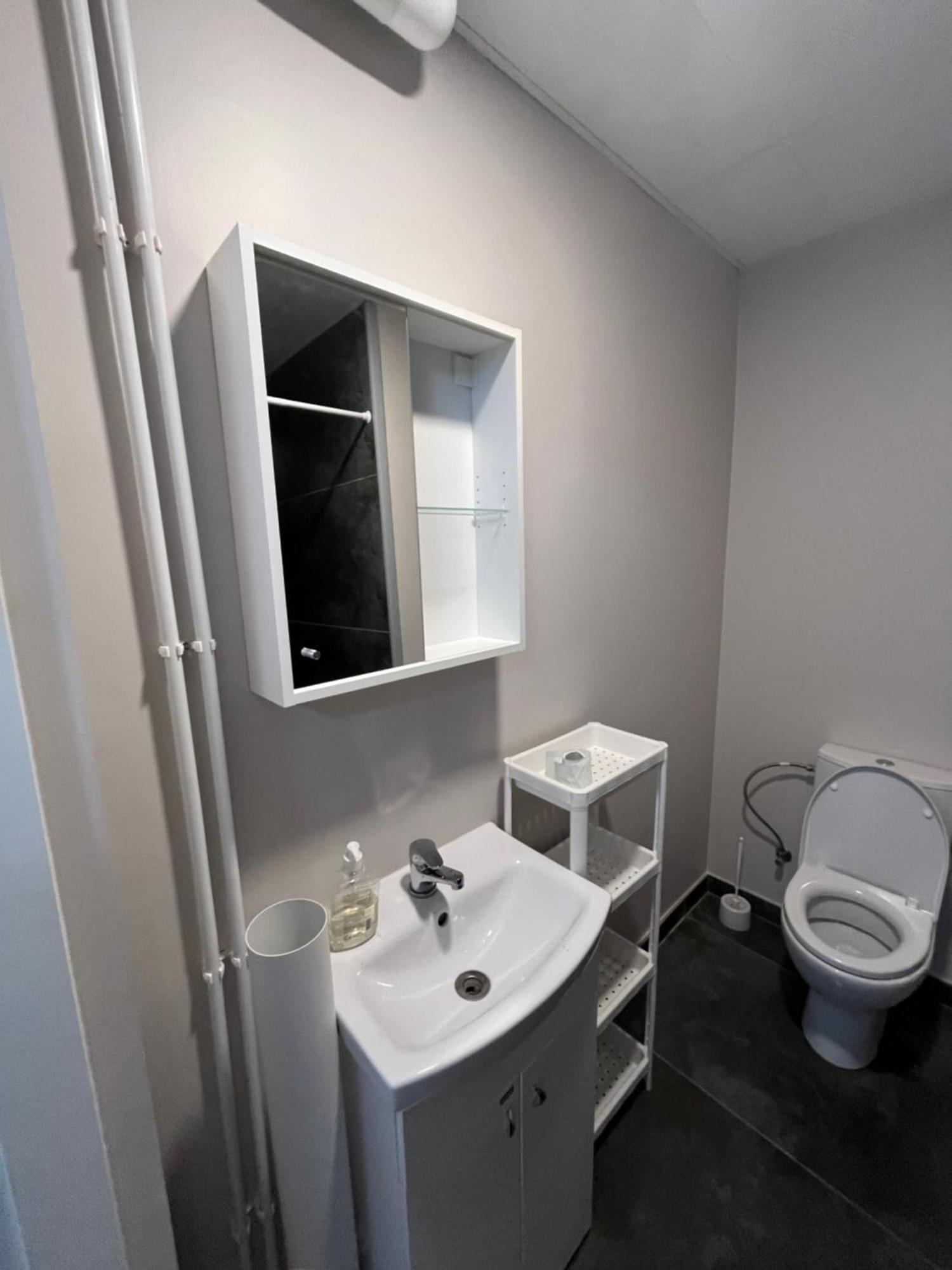 Apartamento Raasiku Majutus Exterior foto
